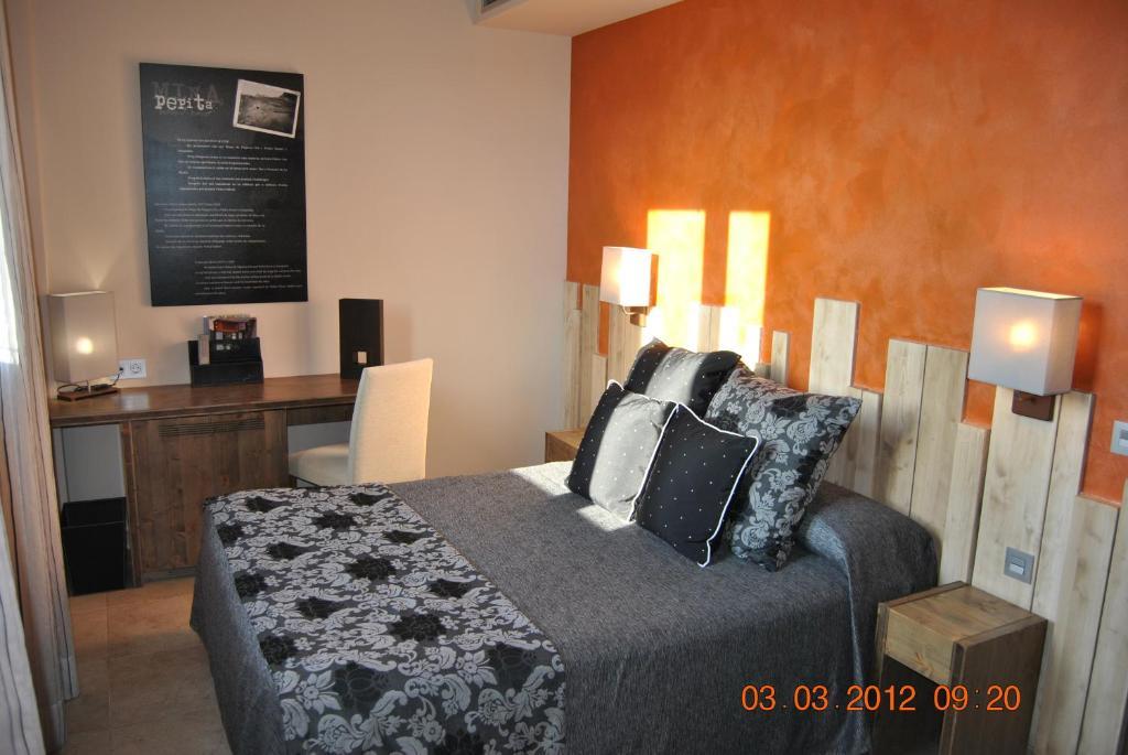 Hotel Santa Bárbara Sant Corneli Camera foto