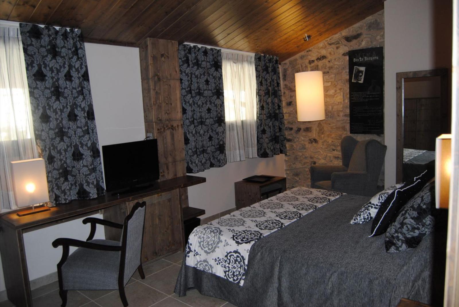 Hotel Santa Bárbara Sant Corneli Esterno foto