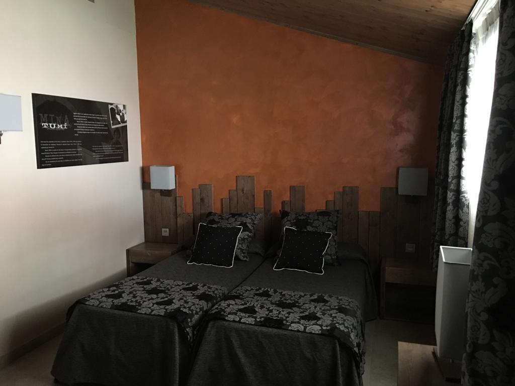 Hotel Santa Bárbara Sant Corneli Esterno foto